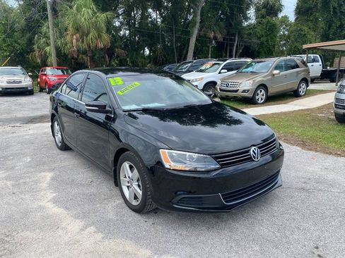 Used 2013 Volkswagen Jetta TDI FWD image 5