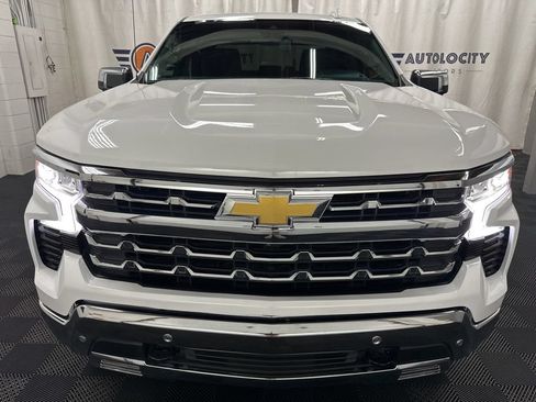 Used 2023 Chevrolet Silverado 1500 LTZ AWD/4WD image 4