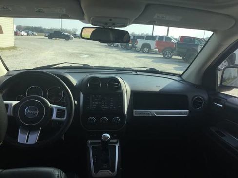 Used 2017 Jeep Compass High Altitude image 14