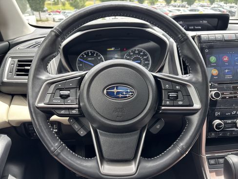 Used 2022 Subaru Ascent Touring AWD/4WD image 24