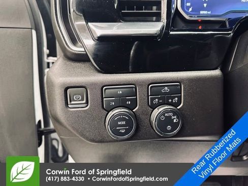 Used 2024 Chevrolet Silverado 2500 LT image 32