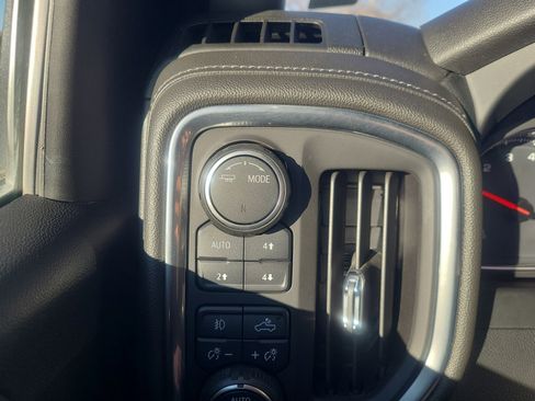 Used 2022 Chevrolet Silverado 1500 RST image 33