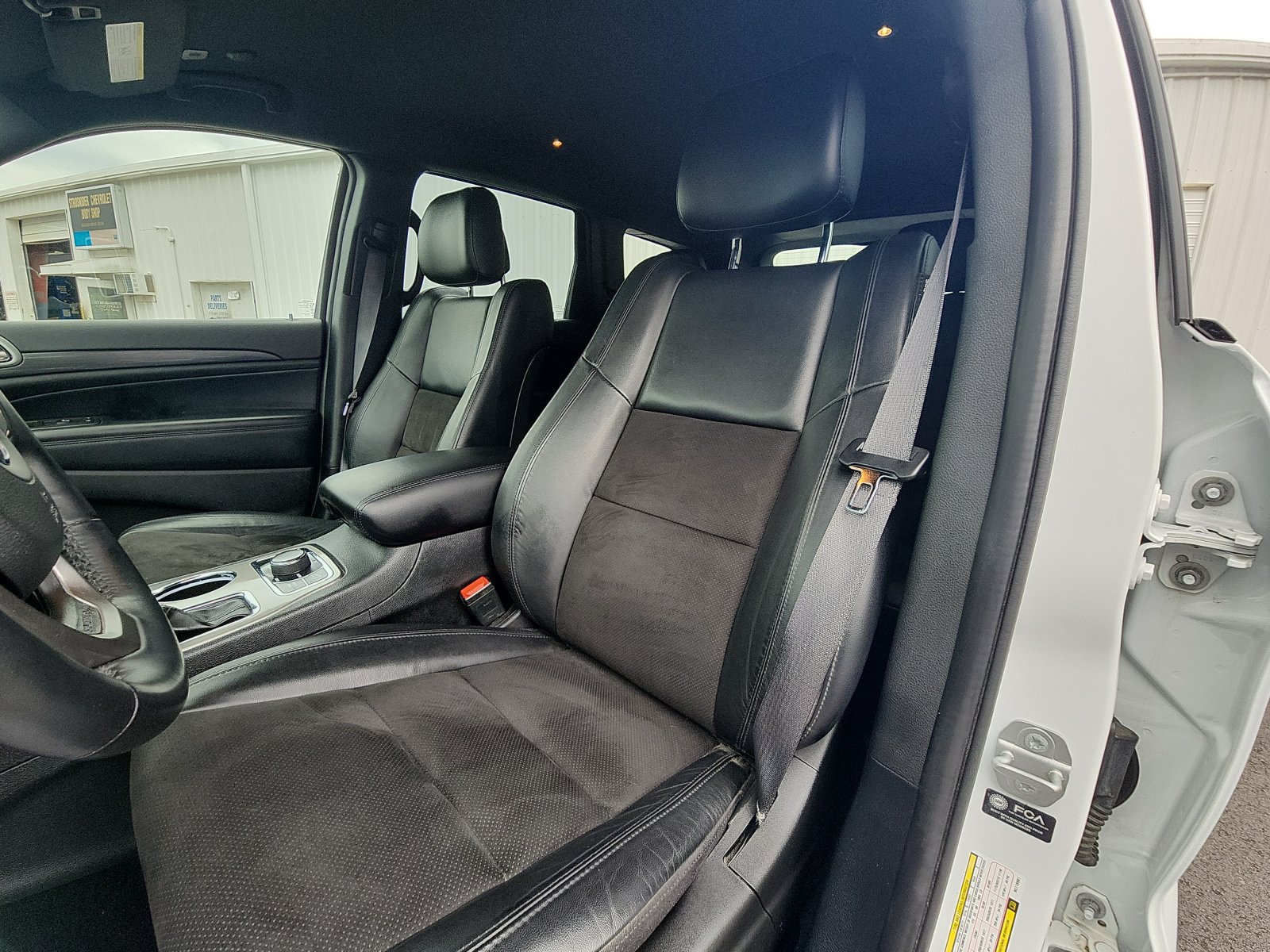 Used 2022 Jeep Grand Cherokee Laredo X AWD/4WD image 21