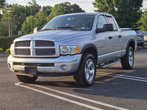 Used 2003 Dodge Ram 1500 Truck 4x4 Quad Cab image 2
