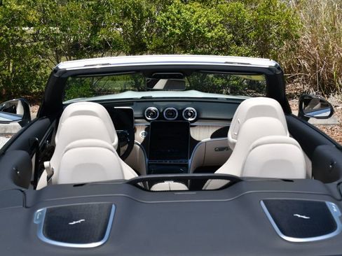 Used 2026 Mercedes-Benz CLE 450 4MATIC Cabriolet image 62