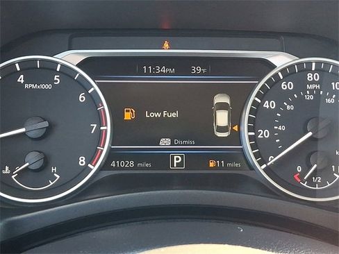 Used 2023 Nissan Sentra SV image 20