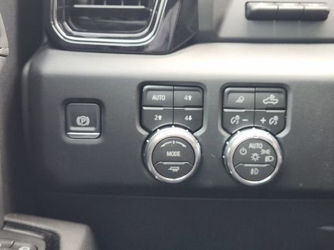 New 2026 GMC Sierra 1500 AT4X AWD/4WD image 16