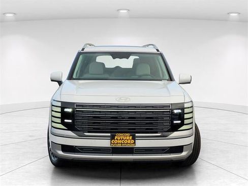 New 2026 Hyundai Palisade Calligraphy image 3