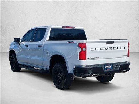 Used 2021 Chevrolet Silverado 1500 Custom Trail Boss w/ LPO, Dark Essentials Package image 8