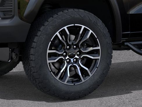 New 2026 Chevrolet Colorado Trail Boss w/ Off-Road Front Bumper Package image 33