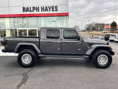 Used 2025 Jeep Gladiator Sport