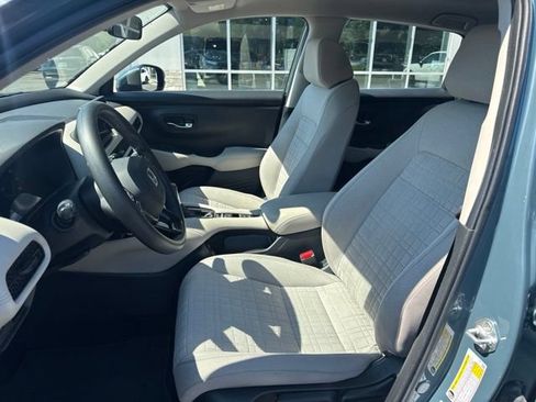Used 2023 Honda HR-V LX image 19