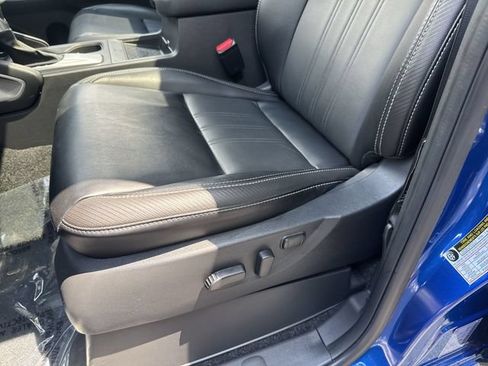 Used 2025 Nissan Frontier SL AWD/4WD image 30