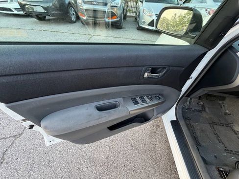 Used 2006 Toyota Prius FWD image 14