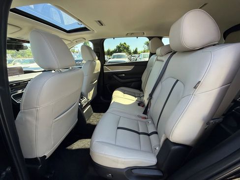 Used 2024 MAZDA CX-90 Plug-In Hybrid w/ Preferred AWD/4WD image 25