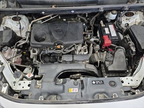 Used 2020 Toyota RAV4 Limited image 20