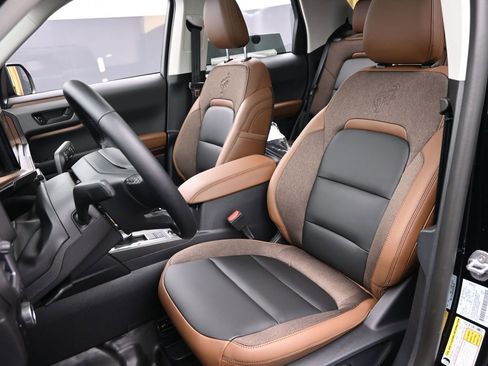 New 2025 Ford Bronco Sport Outer Banks w/ Sasquatch Outer Banks Package AWD/4WD image 26