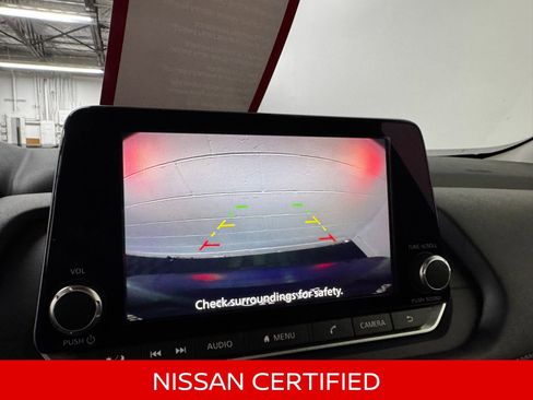 Certified 2025 Nissan Rogue SV image 15