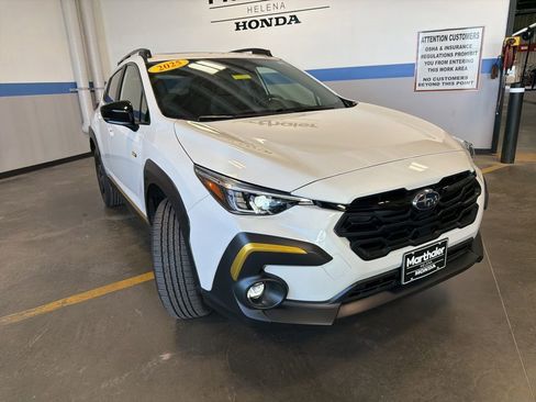 Used 2025 Subaru Crosstrek 2.5i Sport AWD/4WD image 3