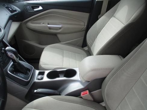 Used 2013 Ford Escape SE image 20