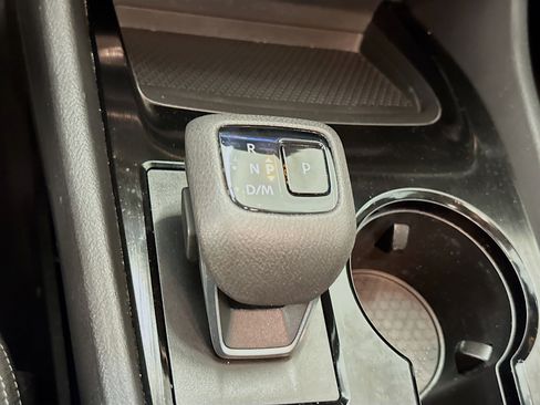 Used 2023 Nissan Rogue SV image 24