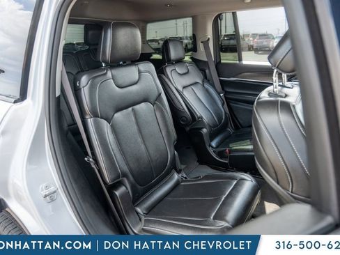 Used 2023 Jeep Grand Cherokee L Limited image 26