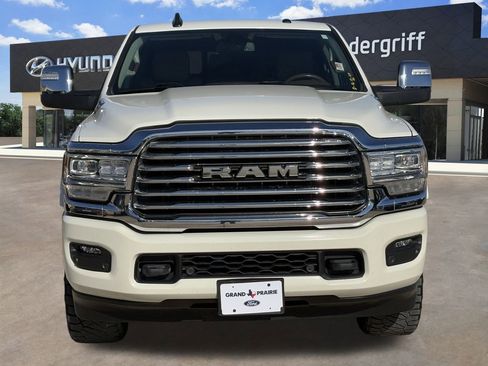Used 2024 RAM 2500 Limited image 7