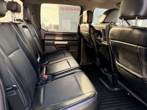 Used 2018 Ford F350 Lariat w/ Chrome Package image 12