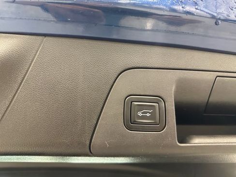 Used 2022 Buick Envision Preferred FWD image 19