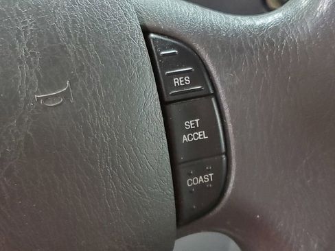 Used 2006 Ford E-150 and Econoline 150 image 27