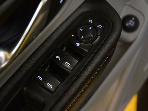 Used 2020 GMC Terrain SLT w/ Preferred Package image 12