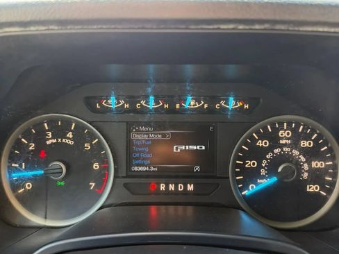 Used 2018 Ford F150 XLT w/ Equipment Group 302A Luxury AWD/4WD image 15