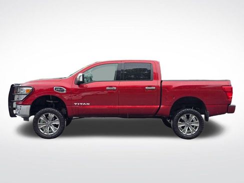 Used 2017 Nissan Titan SL w/ Chrome Package AWD/4WD image 13