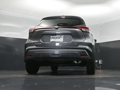 Used 2024 Nissan Kicks S FWD image 41