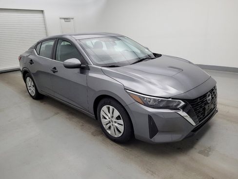 Used 2024 Nissan Sentra S FWD image 11