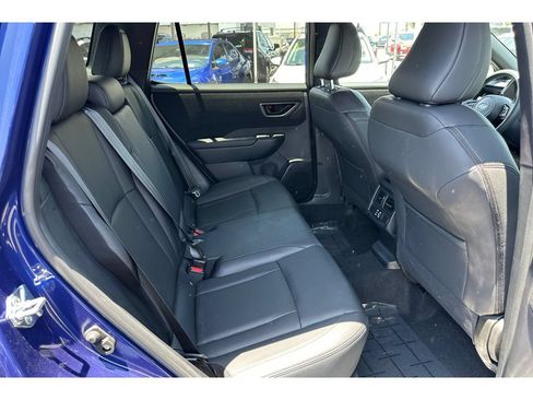 Used 2026 Subaru Outback Premium AWD/4WD image 18