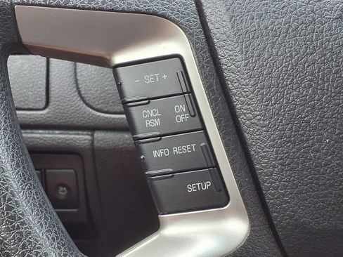 Used 2012 Ford Fusion SE FWD image 16