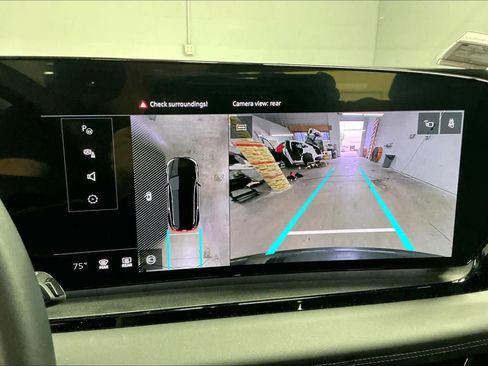 Used 2025 Audi Q6 e-tron Premium w/ Convenience Package image 23