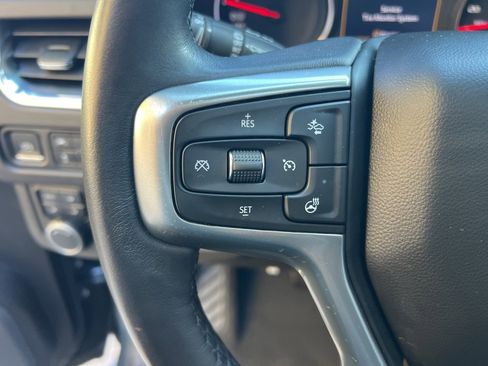 Used 2021 Chevrolet Suburban LT w/ LT Signature Package image 15