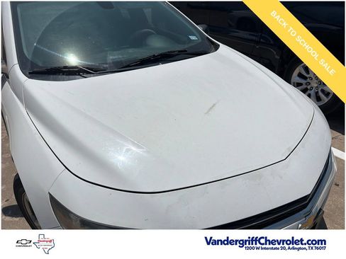 Used 2017 Chevrolet Malibu LS w/ LPO, Convenience Package 2 FWD image 3