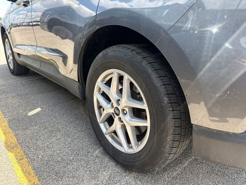 Used 2024 Ford Edge SEL AWD/4WD image 14