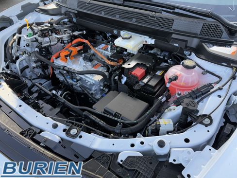 New 2026 Chevrolet Equinox EV LT image 32