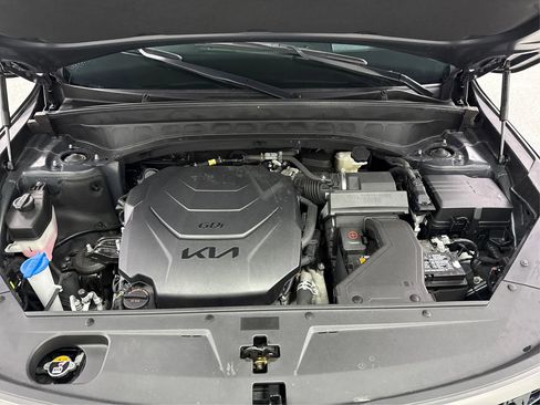 Used 2023 Kia Telluride AWD image 24