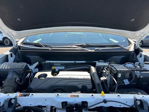 Used 2024 Chevrolet Equinox RS w/ RS Leather Package AWD/4WD image 30