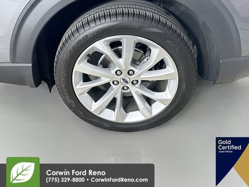 Used 2024 Ford Explorer Platinum w/ Technology Package AWD/4WD image 37