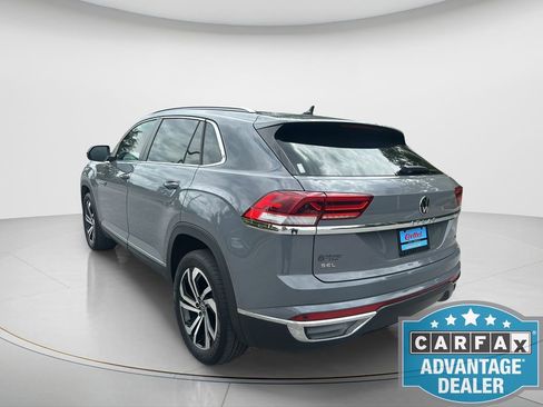 Used 2022 Volkswagen Atlas Cross Sport SEL image 8