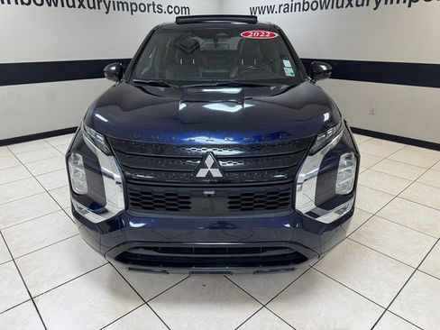 Used 2022 Mitsubishi Outlander SEL Black Edition image 2