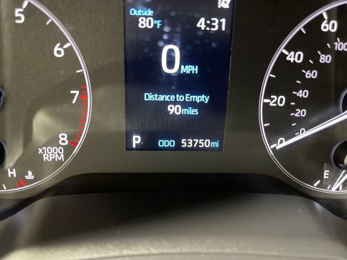Used 2024 Toyota Corolla LE FWD image 19
