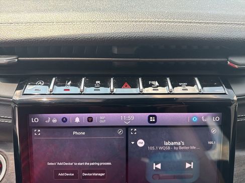 Used 2024 Jeep Grand Cherokee Limited w/ Black Appearance Package image 41