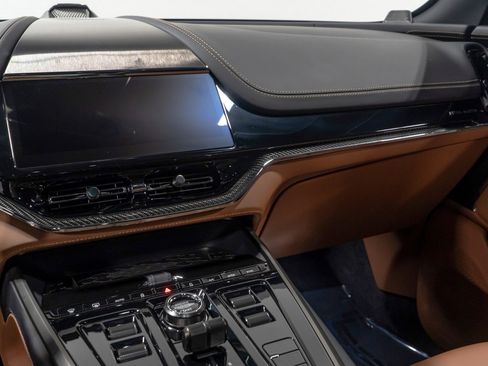 Used 2025 Aston Martin DBX 707 image 55